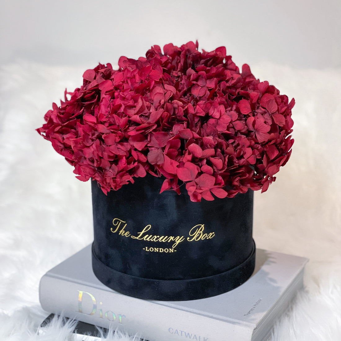 Red preserved hydrangea in box preserved flowers bouquet for flower delivery